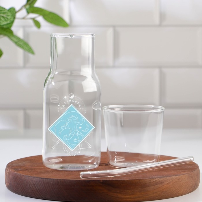 Набор: кувшин 600 мл, стакан 250 мл, трубочка