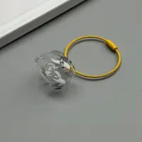 Брелок для шерсти кошачьей на тросе для ключей, рюкзака &laquo;Полосатый котик спит&raquo;, капсула с секретом, трос d=5.2 см 2.5&times;3.8&times;3 см