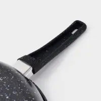 Сковорода Доляна Black Rock, d=26 см, ручка софт тач, антипригарное покрытие, чёрная
