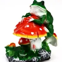 Садовая фигура 38 х 32 х см полистоун Лягушки и мухоморы