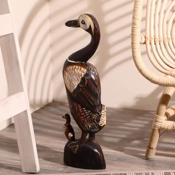 Сувенир &laquo;Утка с утёнком&raquo;, 52&times;9&times;17 см, дерево