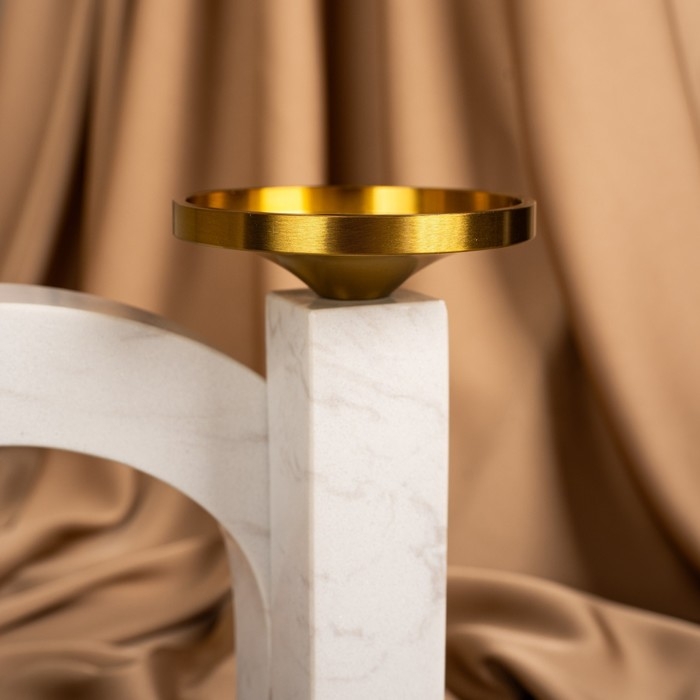 Подсвечник латунь, мрамор «Камелия» 19 х 18 х 8 см
