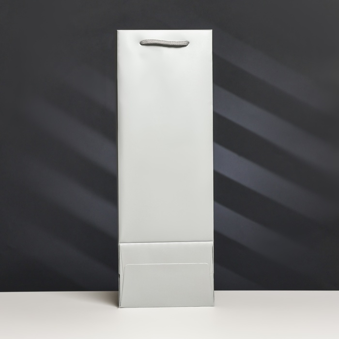 Пакет-переноска для цветов с PVC окном 12,5 × 8,5 × 36 см, серебряный Пакет-переноска для цветов с PVC окном 12,5 × 8,5 × 36 см, серебряный