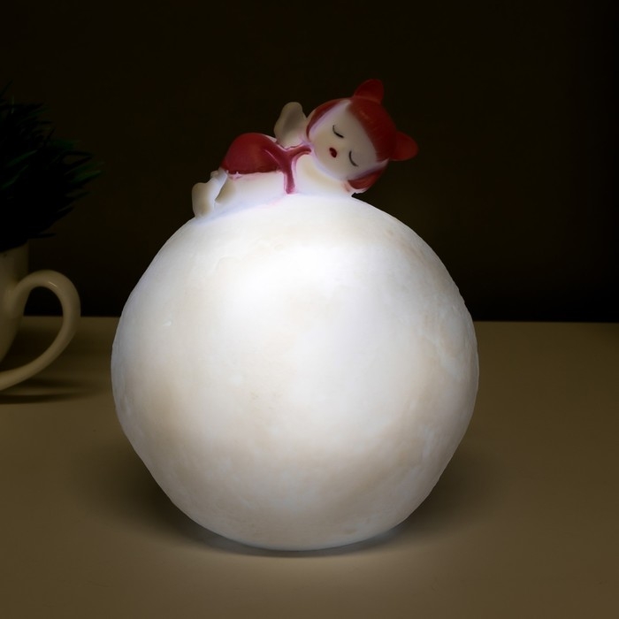 Ночник "Девочка на луне" LED от батареек 3xLR44 розовый 10х10х14 см RISALUX