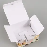 Коробка подарочная самосборная &laquo;Дорогому учителю&raquo;, 15&times;15&times;7 см