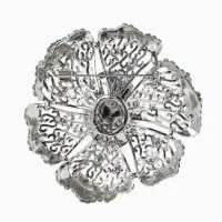 Брошь &laquo;Цветок&raquo; сапфир, стразы, цвет сний в серебре