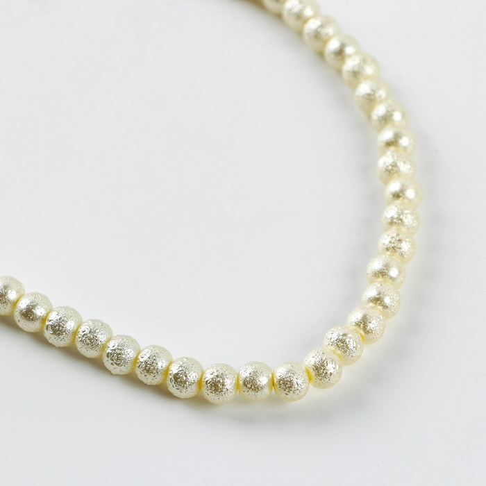 Бусины из стекла, набор 140 шт., размер 1 шт. — 6 мм, цвет белый Бусины из стекла, набор 140 шт., размер 1 шт. — 6 мм, цвет белый