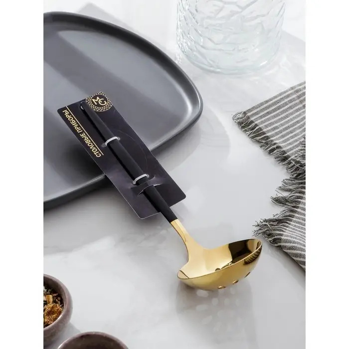 Шумовка из нержавеющей стали Magistro «Грэйс», h=24,5 см, цвет ручки чёрный, цвет головы золотой Шумовка из нержавеющей стали Magistro «Грэйс», h=24,5 см, цвет ручки чёрный, цвет головы золотой