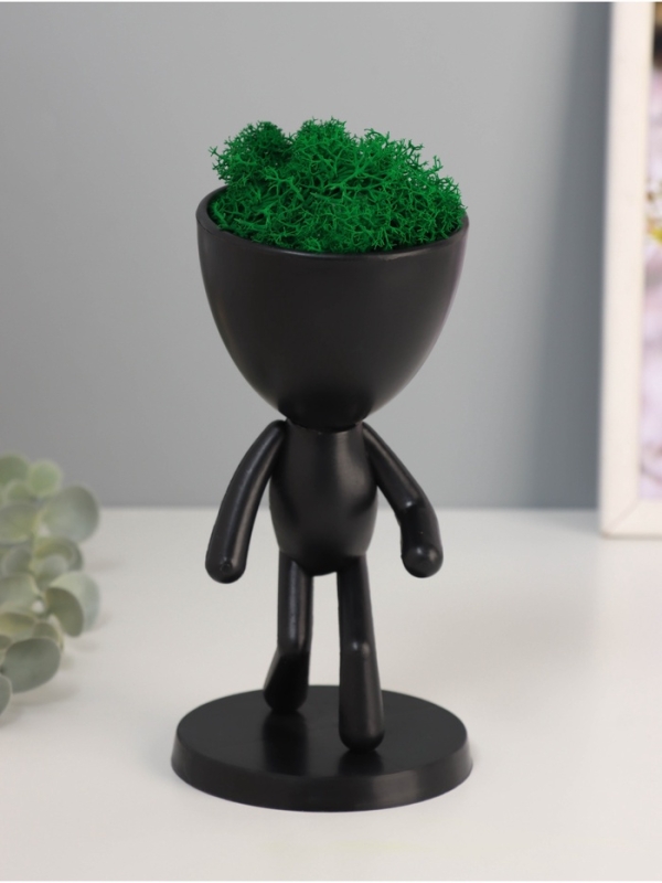 Кашпо пластиковое "Мистер Грин бежит" 16,5*8,5*8,5 см черный