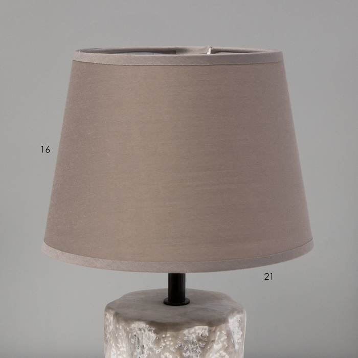 Настольная лампа Настольная лампа "Аманда" Е27 40Вт серый 20х20х33 см