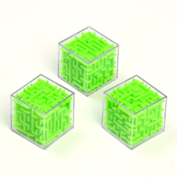 Головоломка лабиринт с шариком «За любой движ», в шоубоксе Головоломка лабиринт с шариком «За любой движ», в шоубоксе