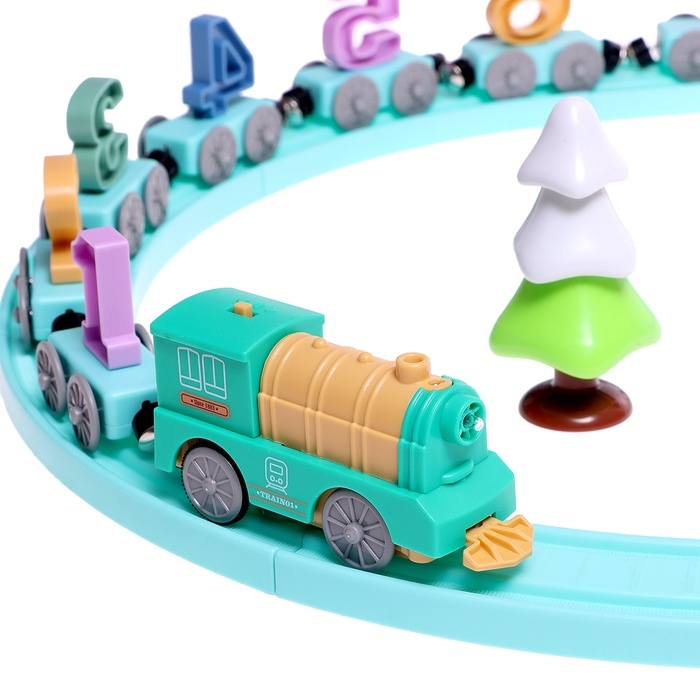 Железная дорога «Числовой поезд», детская, магнитное соединение, работает от батареек Железная дорога «Числовой поезд», детская, магнитное соединение, работает от батареек