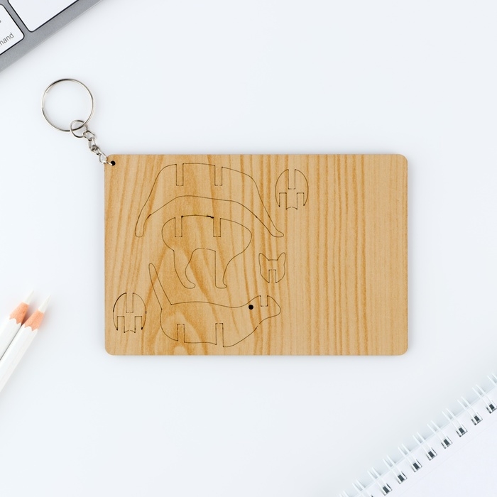 Брелок для ключей деревянный конструктор &laquo;Черный кот&raquo;, 6.8 х 5.9 см