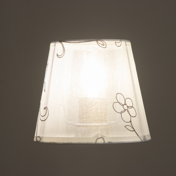 Абажур Е27 белый 15х15х13 см Абажур Е27 белый 15х15х13 см