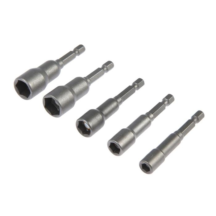 Набор бит с торцевыми головками ТУНДРА, CrV, магнит, 6-8-10-12-13 х 65 мм, 5 шт. Набор бит с торцевыми головками ТУНДРА, CrV, магнит, 6-8-10-12-13 х 65 мм, 5 шт.