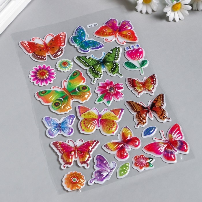 Наклейка пластик с блёстками выпуклая Наклейка пластик с блёстками выпуклая "Бабочки" 29х16 см