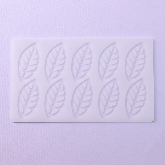 Форма для шоколада «Листья вишни», силикон, 10 ячеек, 23×13×0,3 см, цвет прозрачный