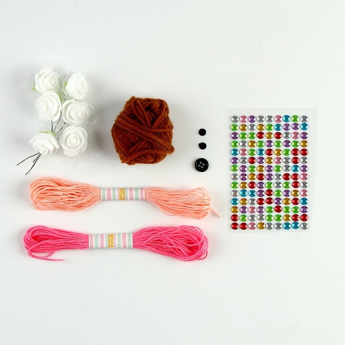 Набор для шитья. Кукла из фетра своими руками «Девочка в пальто» с наполнителем Набор для шитья. Кукла из фетра своими руками «Девочка в пальто» с наполнителем