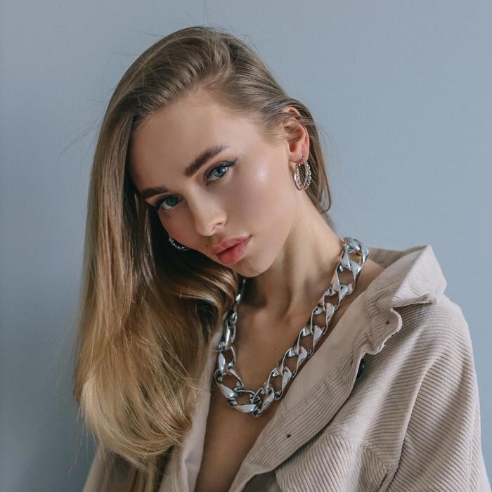 Колье «Цепь гранж» квадратное плетение, цвет глянцевое серебро, 50 см Колье «Цепь гранж» квадратное плетение, цвет глянцевое серебро, 50 см