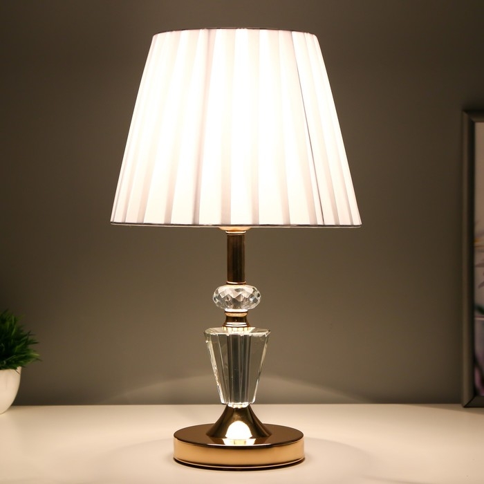 Настольная лампа Настольная лампа "Лесия" Е14 40Вт золото 22х22х40 см