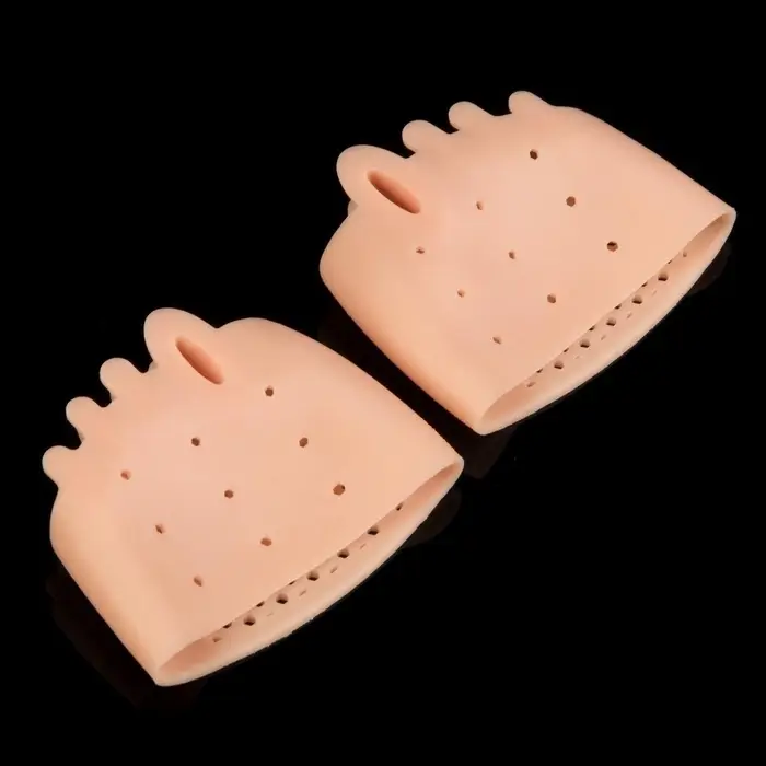 Корректоры - разделители для пальцев ног, на манжете, дышащие, 4 разделителя, силиконовые, 8&times;7 см, пара, бежевые