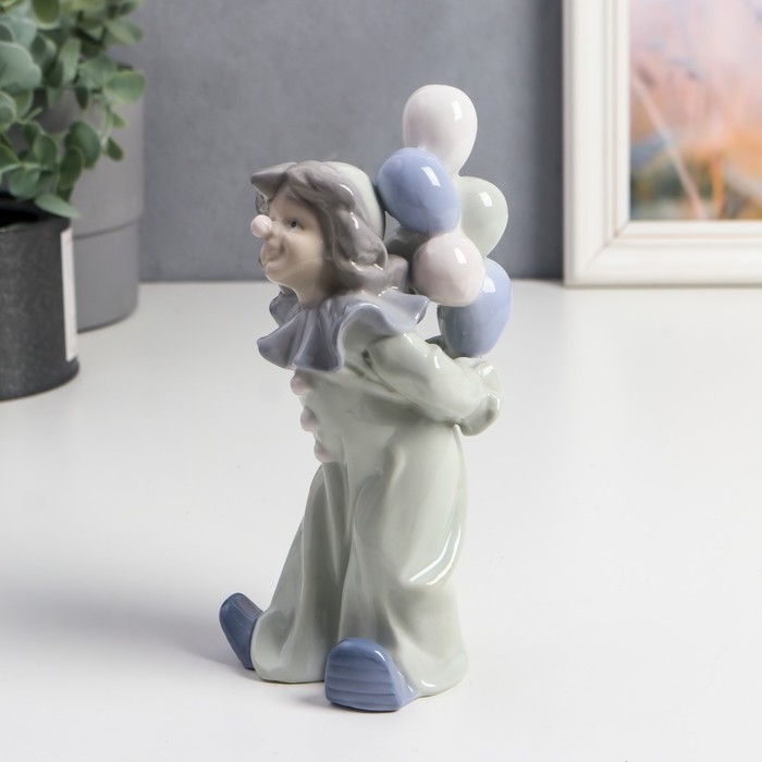 Сувенир керамика  Сувенир керамика "Клоун с воздушными шариками" цветной 17х7х7,5 см