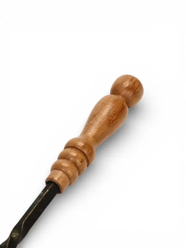 Кочерга кованая "Патина золото", ручка буковая, высота 70 см