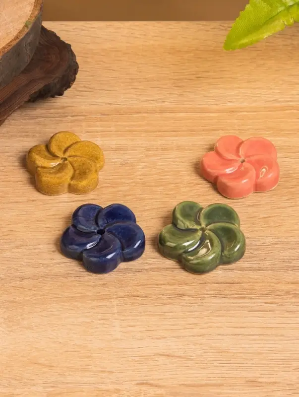 Подставка под благовония  Подставка под благовония "Цветок" керамика, цв. МИКС, 4х4х1 см