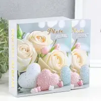 Фотоальбом на 40 фото 10х15 см "Белые розы и сердечки в посыпке" в коробке 4,5х14х17 см
