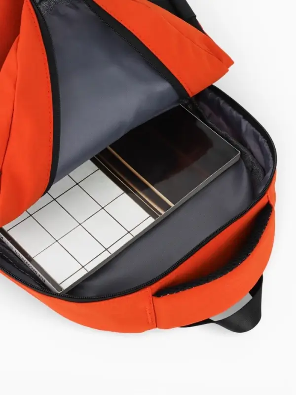 Рюкзак, 27*13*38,5 см, 2 отд 3н/карм, Комби, Водонепрон. дно, оранж/черн