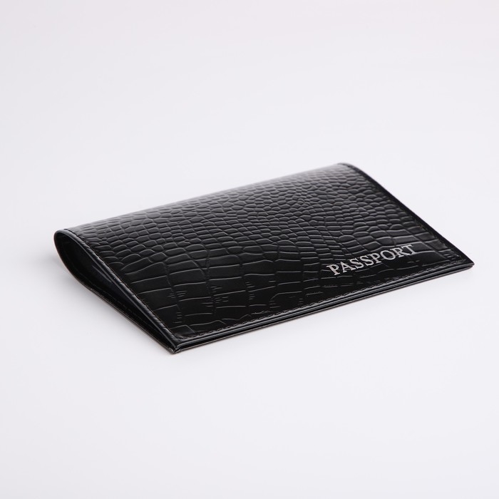 Обложка для паспорта, тиснение, крокодил, цвет чёрный Обложка для паспорта, тиснение, крокодил, цвет чёрный