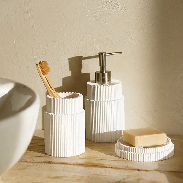 Аксессуары для ванной SL Home, 3 предмета: дозатор, мыльница, стакан, белые