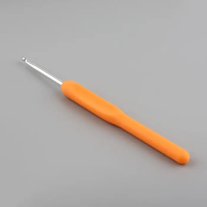 Крючок для вязания, с пластиковой ручкой, d=3.5 мм, 14 см, МИКС Крючок для вязания, с пластиковой ручкой, d=3.5 мм, 14 см, МИКС