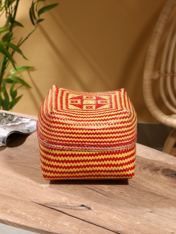 Корзинка плетеная  Корзинка плетеная "Севилья" 24х24х15 см