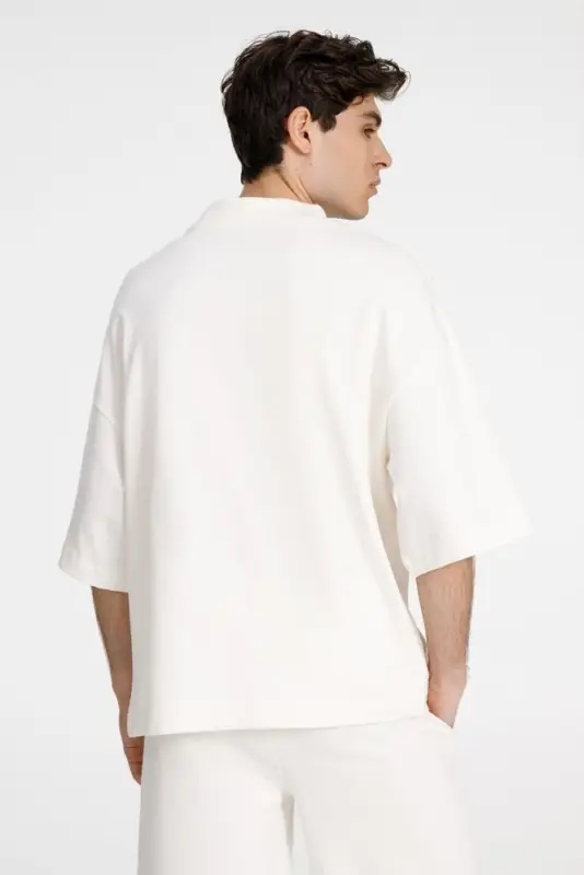 Футболка оверсайз унисекс T9, молочно-белая, размер XS/S