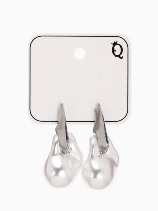 Серьги жемчуг Серьги жемчуг "Капля борроко", цвет белый в серебре