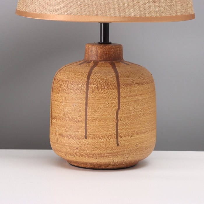 Лампа настольная Лампа настольная "Кока" 1х40Вт Е27 карамель 25х25х38,,5см