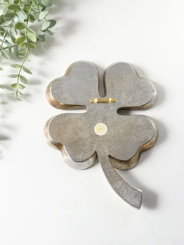 Панно настенное полистоун &laquo;Зеркальный клевер&raquo;, под серебро, 19&times;2.5&times;26 см