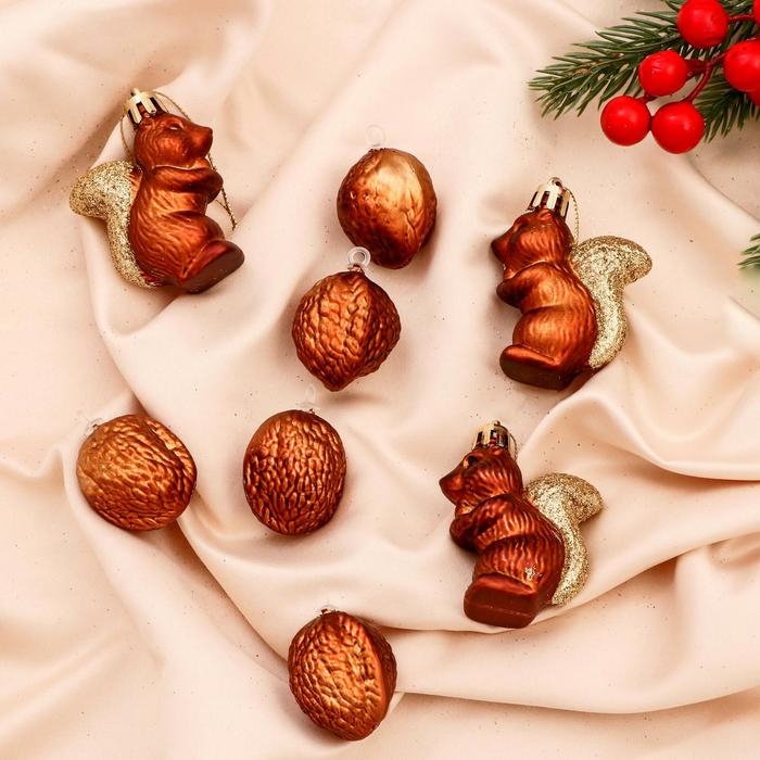 Набор украшений пластик 8 шт Набор украшений пластик 8 шт "Белочки и орешки" коричневый