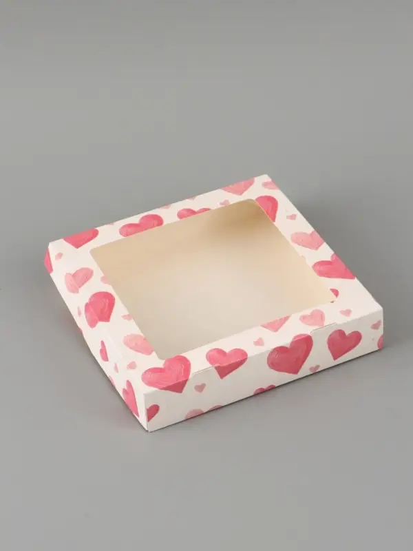 Коробка подарочная с окном &laquo;Воздушные сердца&raquo;, 20&times;20&times;4 см, самосборная