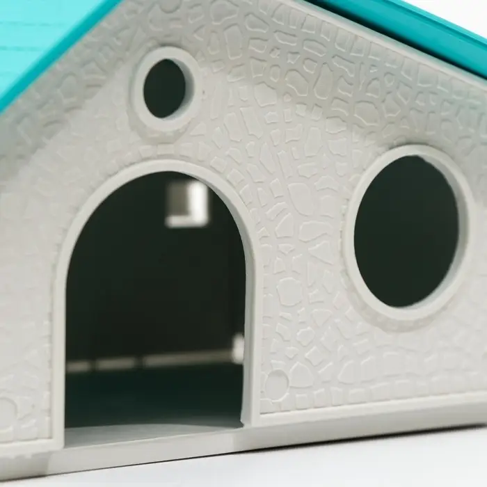 Домик для грызунов сборный &laquo;Нора&raquo; 9&times;13&times;10, пластик, белый с бирюзовой крышей