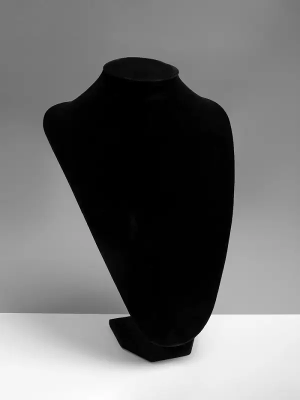 Бюст для украшений QF, 23&times;15&times;34 см, h=34 см, чёрный