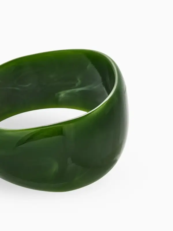 Браслет манжета &laquo;Тренд&raquo;, d=7.5 см, широкий, акрил, зелёный