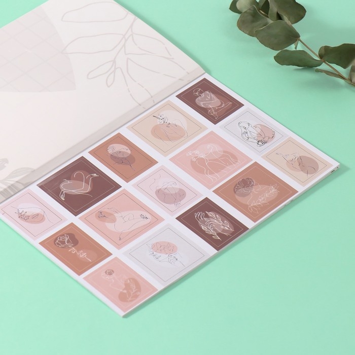 Наклейки в книжке Наклейки в книжке "Одна линия" + 3 фона 20,7х14,2 см