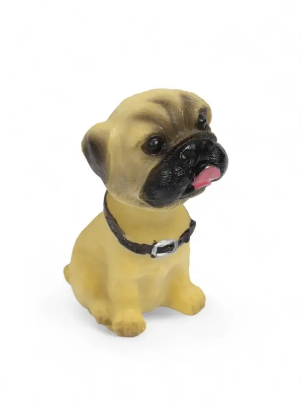 Игрушка на панель автомобиля &laquo;Собака качающая головой&raquo; мопс