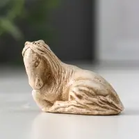 Фигура Нэцкэ «Лошадь №1», 3.5×4.5×3 см, слоновая кость