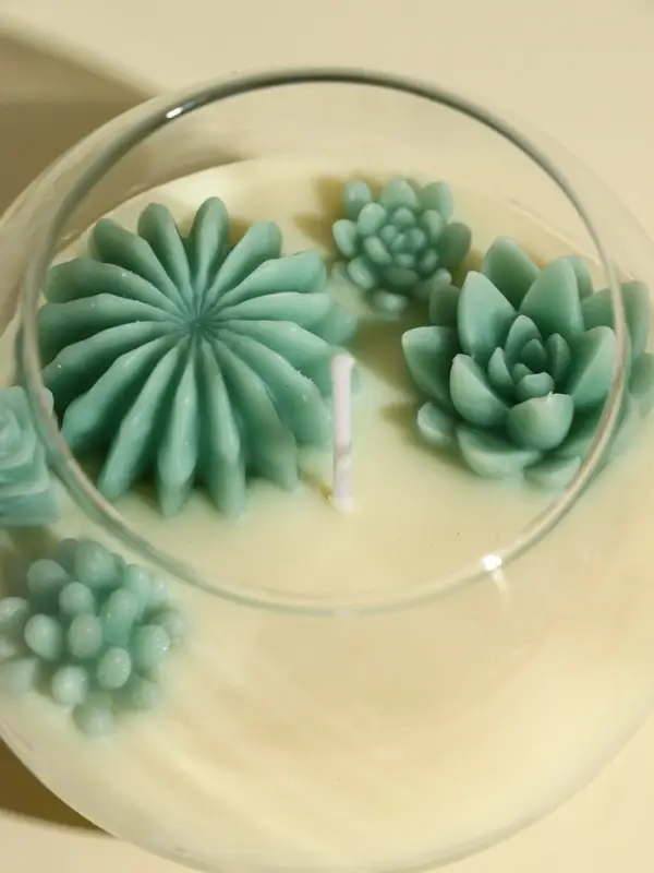 Ароматическая свеча в подсвечнике &laquo;Суккуленты&raquo;, 1 фитиль, белый чай, 11&times;11&times;10 см