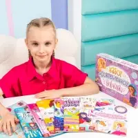 Подарочный набор современной девчонки: 6 книг, карта желаний, письмо, наклейки