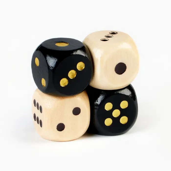 Кубики игральные, 1,6&times;1,6 см, набор 4 шт.