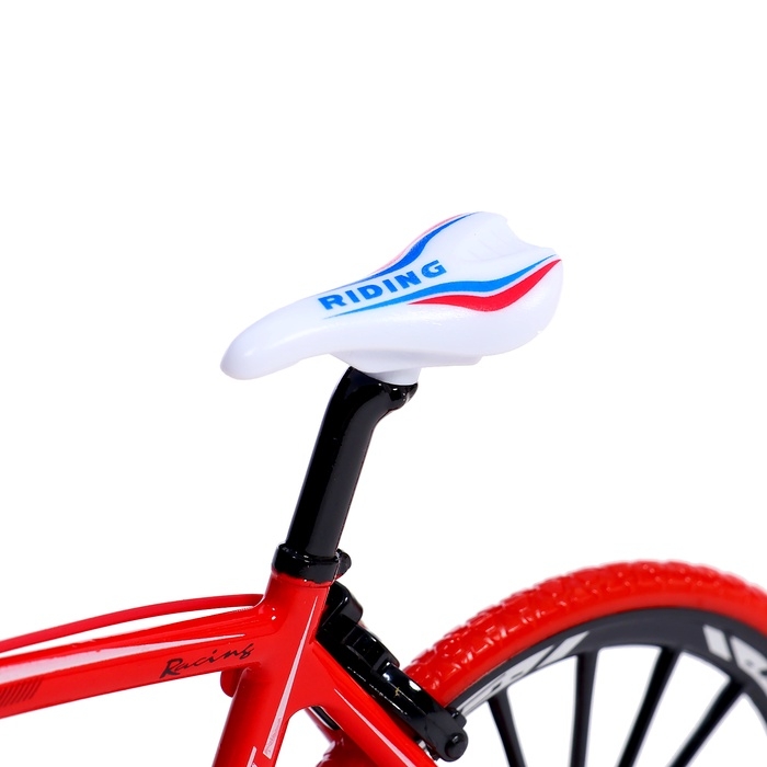 Велосипед металлический Велосипед металлический "Турист", цвет красный